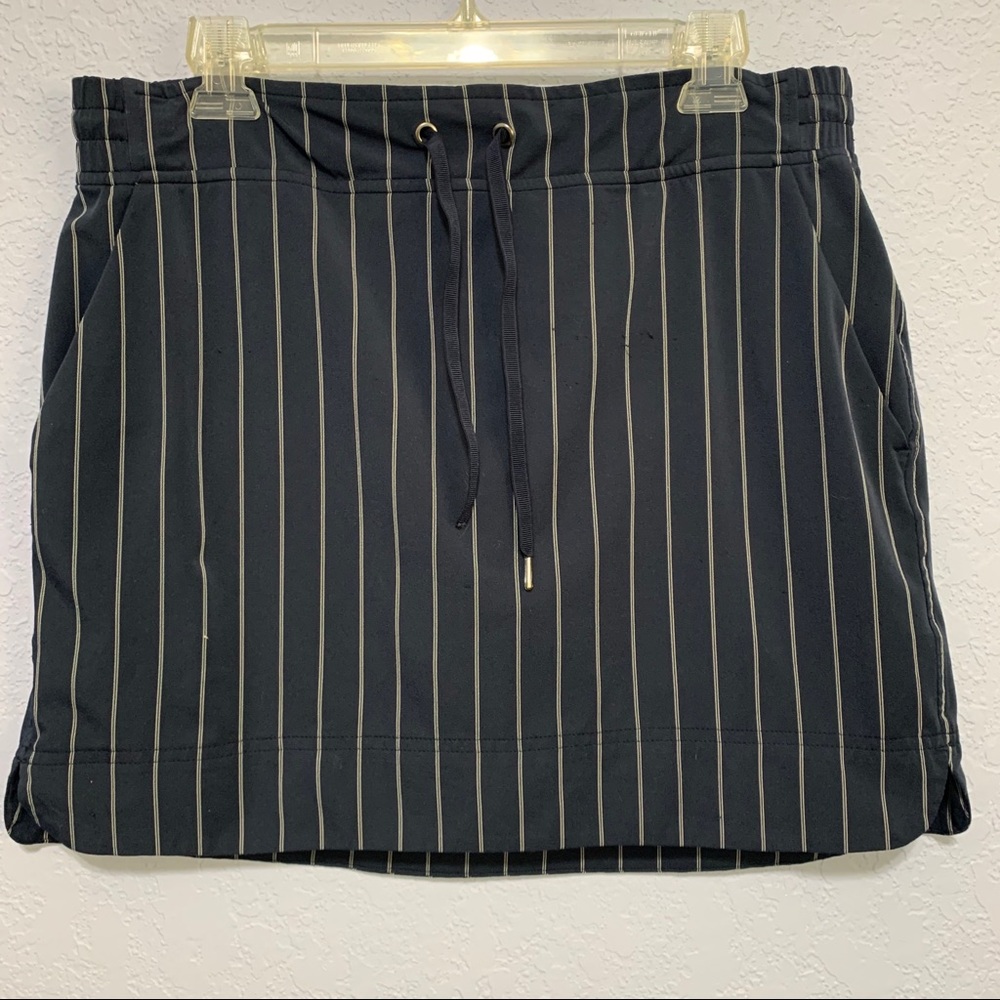 Athleta Skort Skirt/Shorts Navy Blue White Stripe